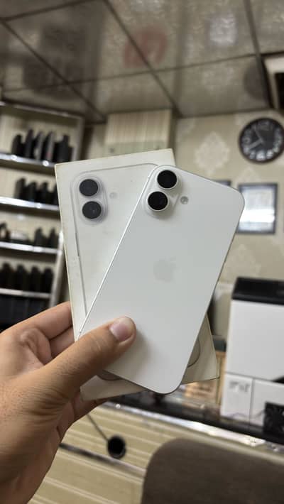 Apple iPhone 17