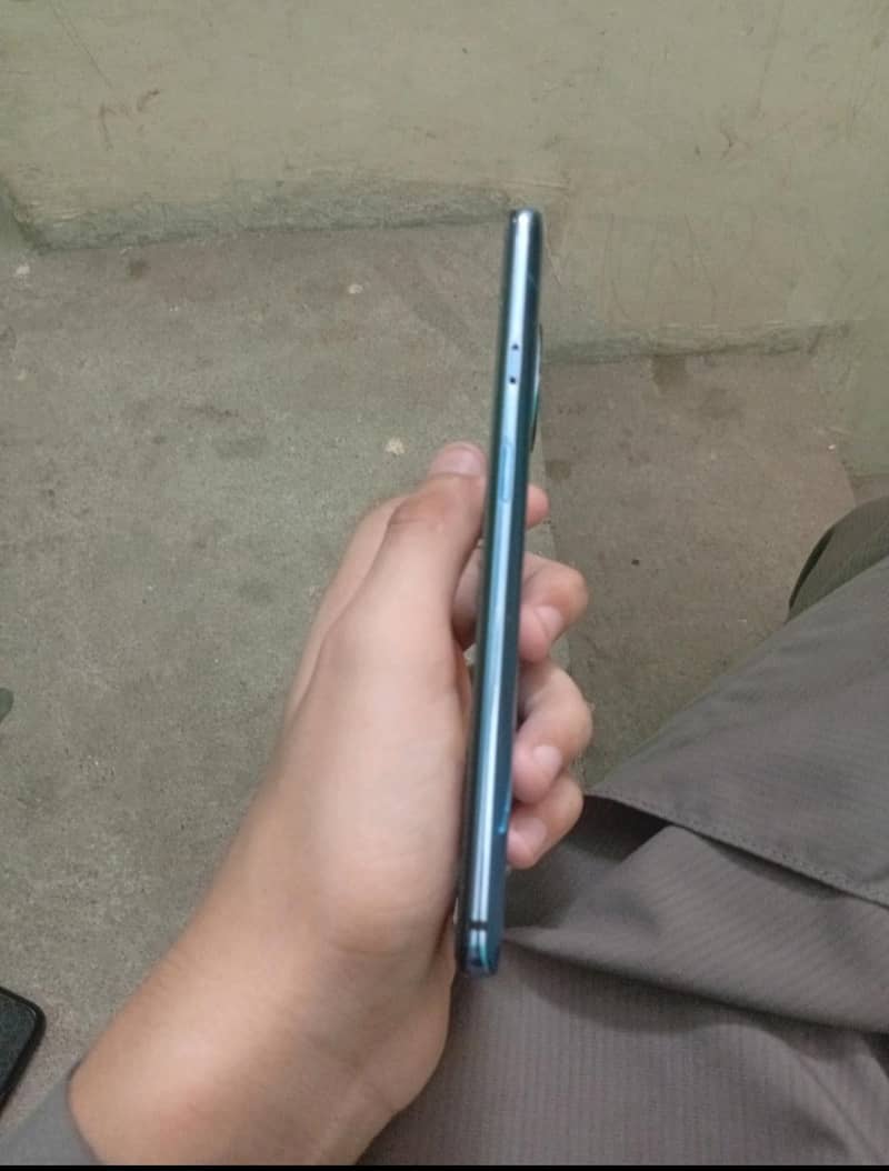 One Plus 7T 1