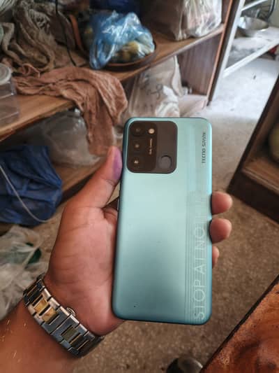 Tecno Spark 8C