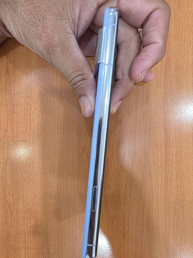 Google Pixel 8 Pro 3