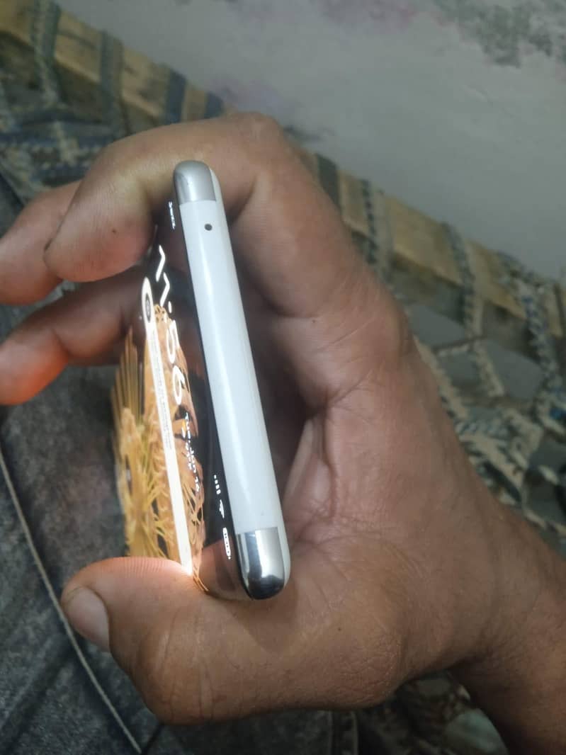 Google Pixel 6 Pro 4