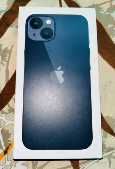 Apple iPhone 13