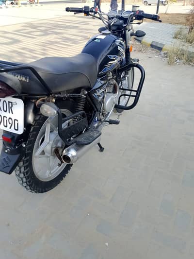 Suzuki GS 150SE