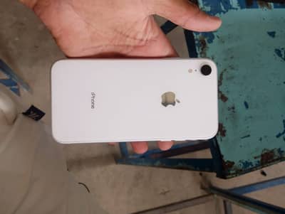 Iphone XR JV and 4 chiz offer