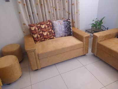 4 seater