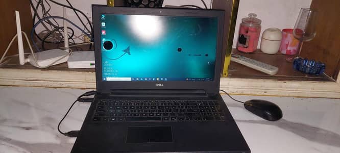 Laptop i3 4th generation Dell Inspiron 5 4GbRam 128Gb SsD