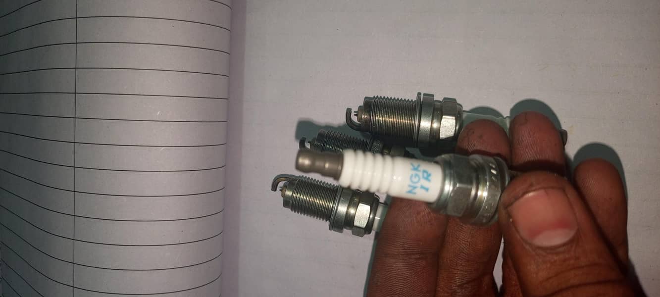 spark plugs 14