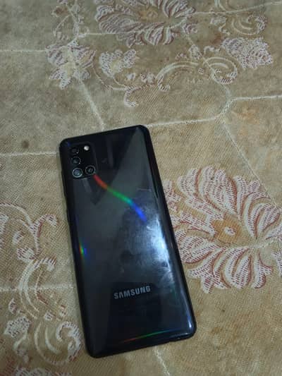 Samsung Mobile A31 Super Amoled Display