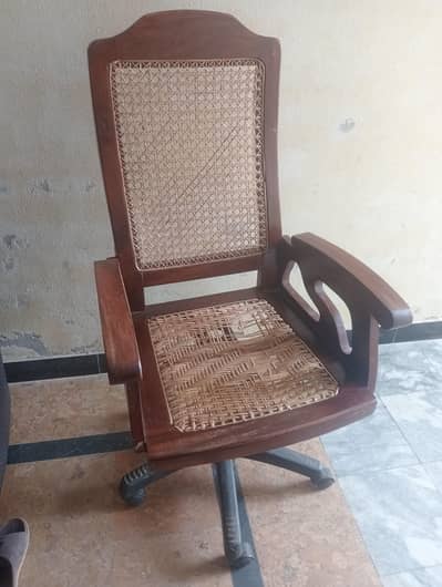 Officer Chairs