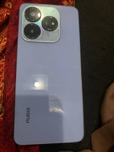 Zte nubia V60 Design