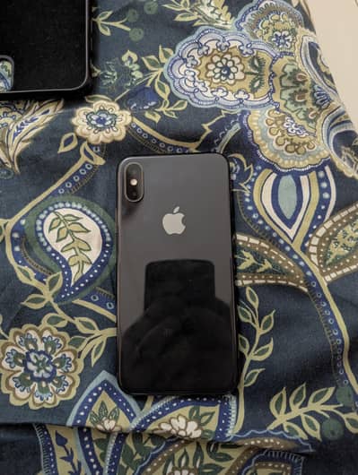 Apple iPhone XS