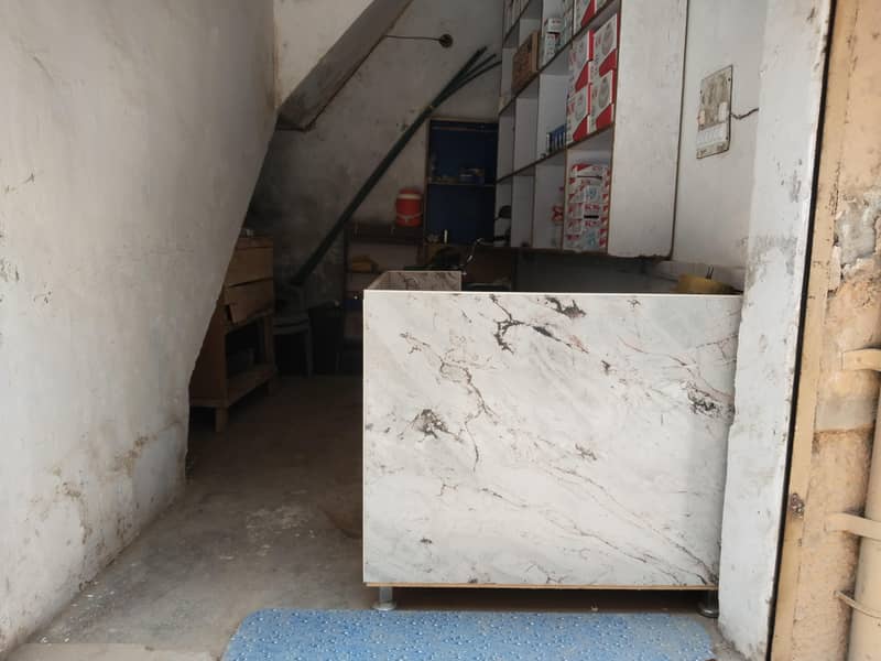 counter for sale   almost 2 3 month in use 10/10 condition 0