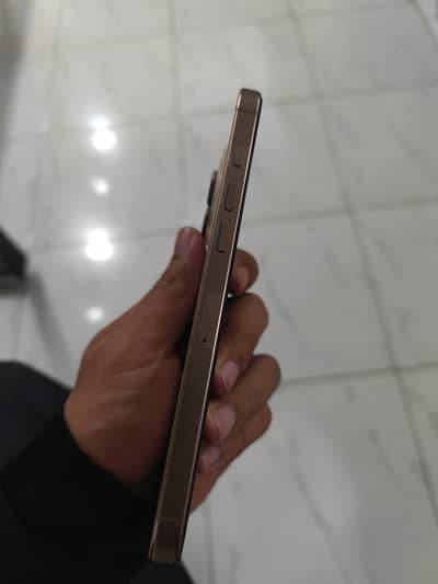 Iphone 16 Pro Max Jv