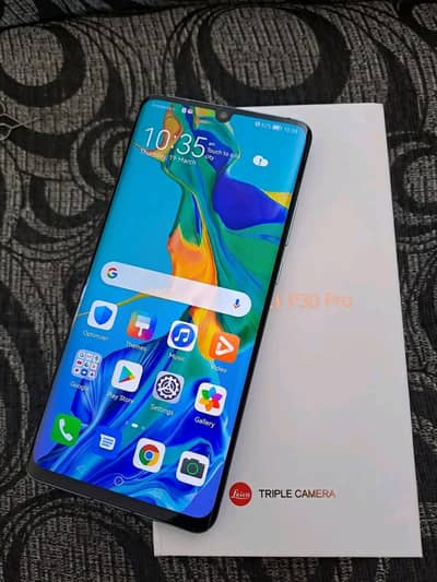 Huawei P30 Pro 8 GB Ram 256 GB momery full Box 03256460476