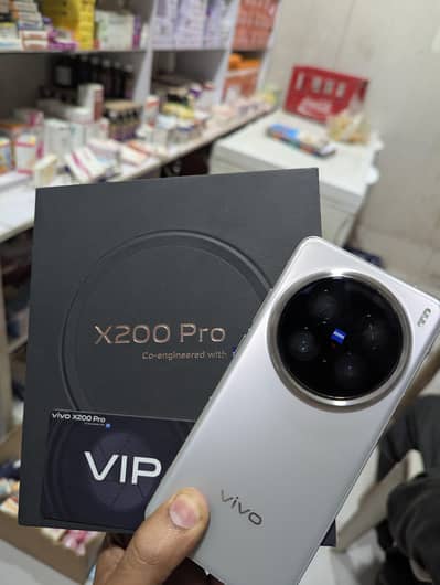 Vivo x200 Pro