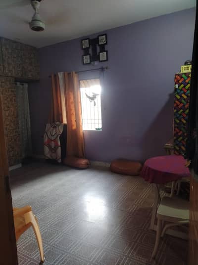 2bed apartment/flat For Sale Mehmoodabad No. 5