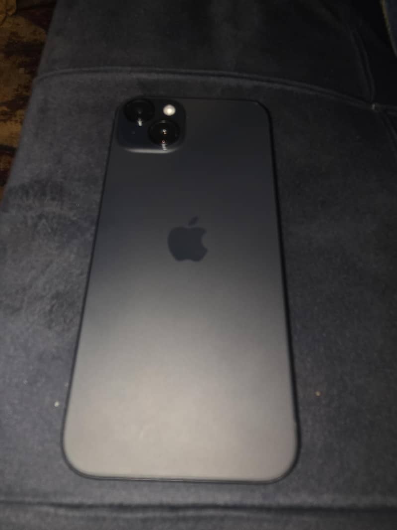 Apple iPhone 15 plus 9