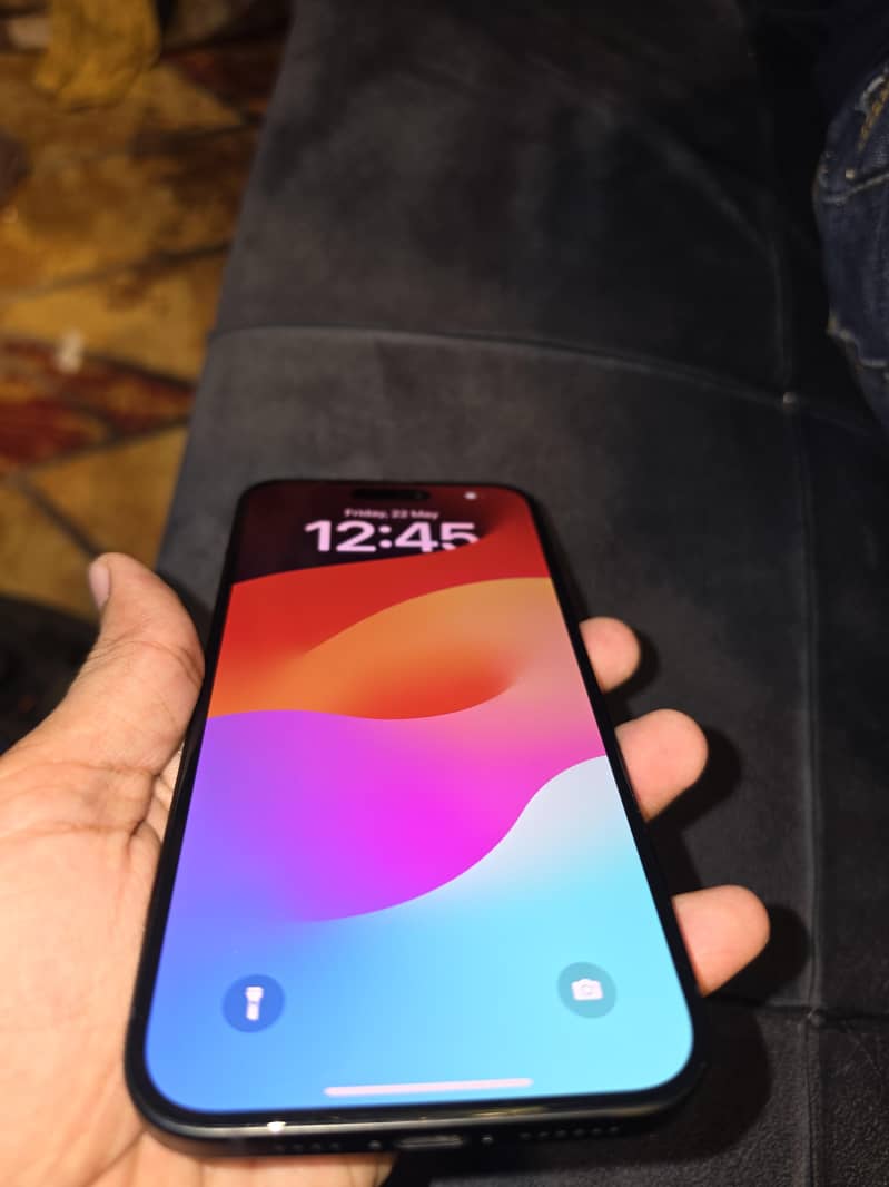 Apple iPhone 15 plus 10