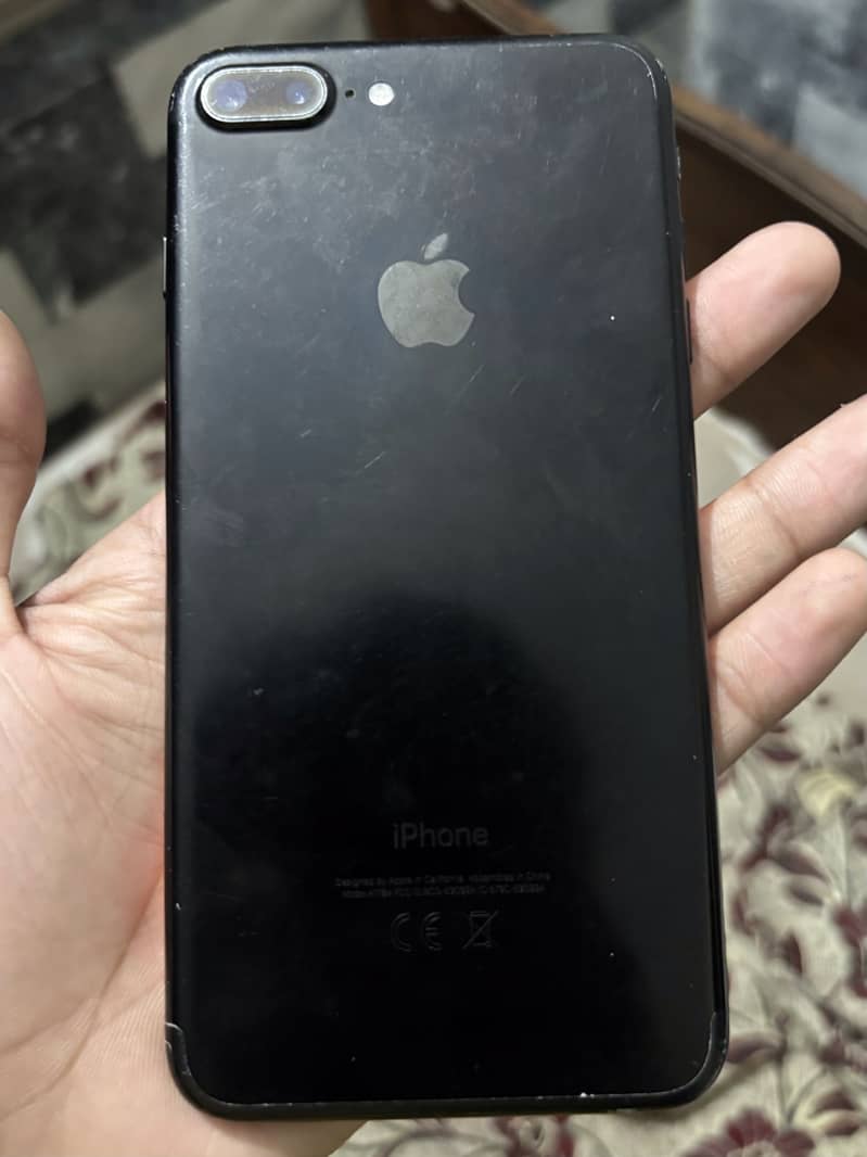 Apple iPhone 7 Plus 1