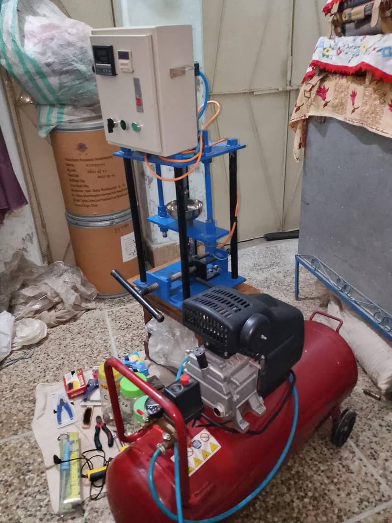Mobile data cable manufacturing machine 0