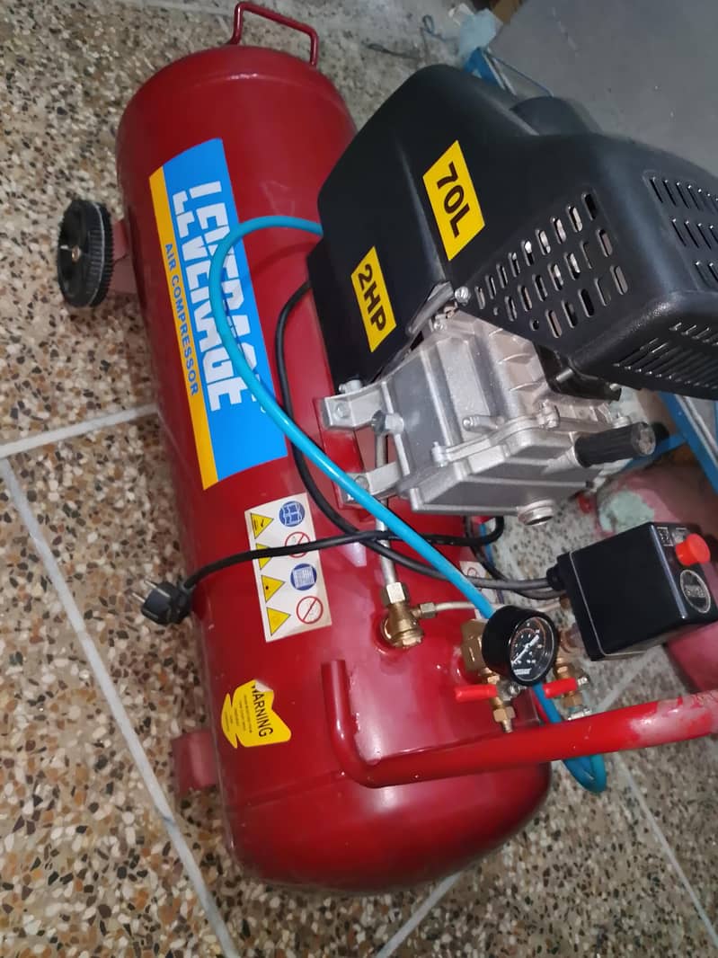 Mobile data cable manufacturing machine 2