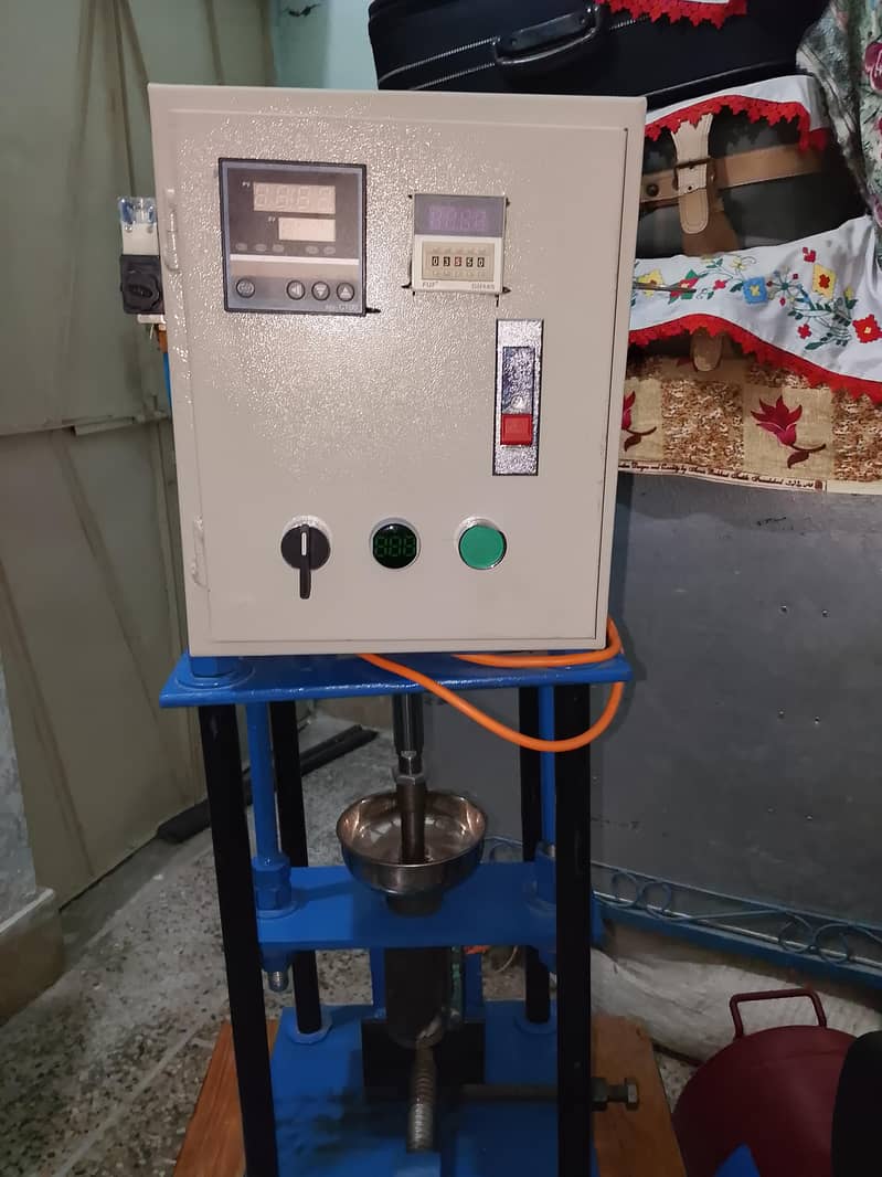 Mobile data cable manufacturing machine 5