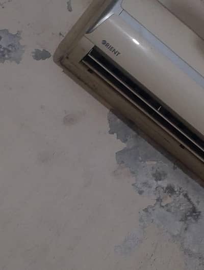 orient ac urgent sale