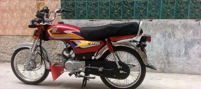 HONDA CD 70 2025