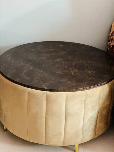 Round Table for sale