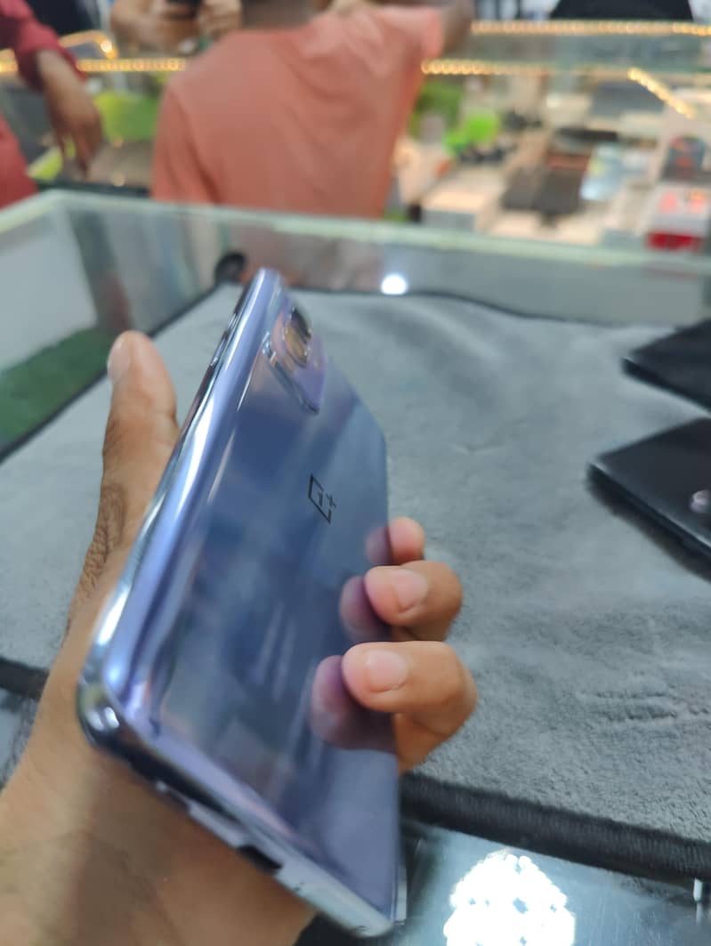 One Plus 9 6