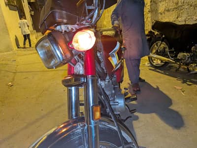 Honda 125 at ok condition