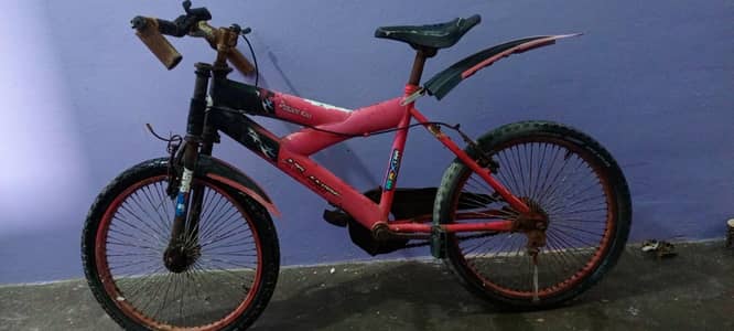 medium size sports cycle