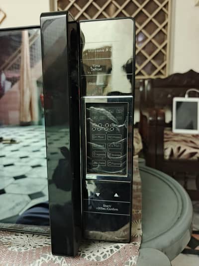 orient 26 ltr microwave and baking grilled