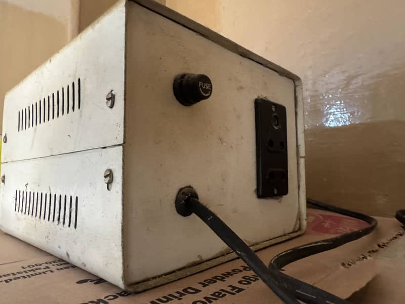 Waves Voltage Stabilizer 0