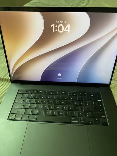 MacBook M4 max 16 inch 48GB/1Tb 40 core GPU 14 core cpu