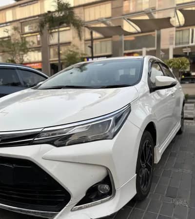 TOYOTA COROLLA GRANDE 2024 BLACK INTERIOR