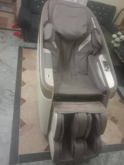 Massage Chair /Recliner