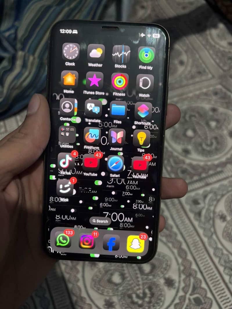 Apple iPhone 11 Pro 0