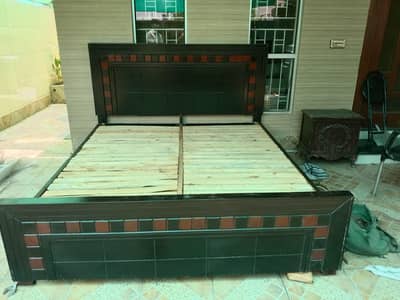 sale off double bed in excellent condition
