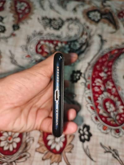 Apple iPhone XR
