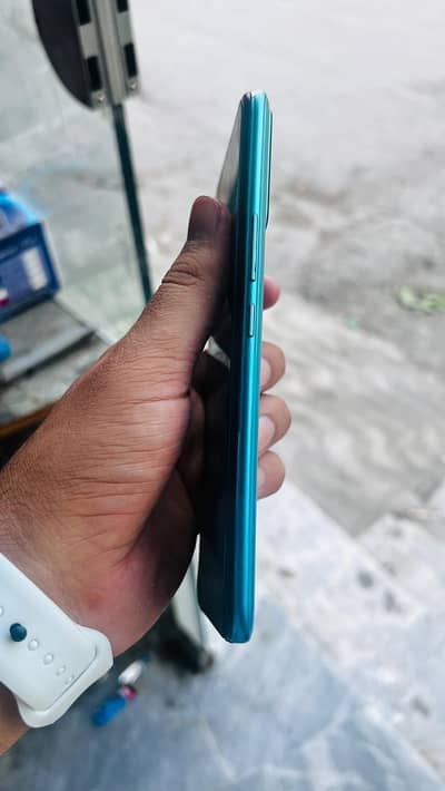 Infinix Hot 12 Play
