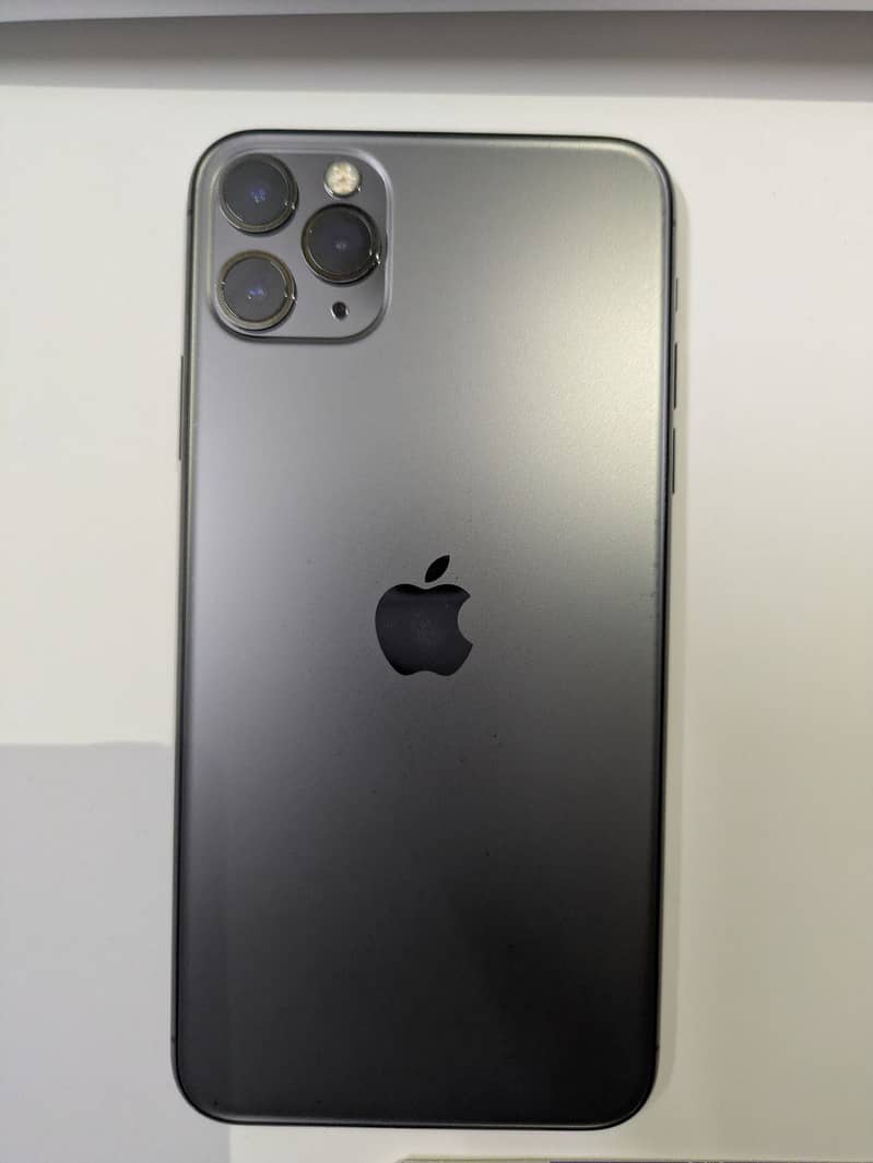 Apple iPhone 11 Pro Max 1