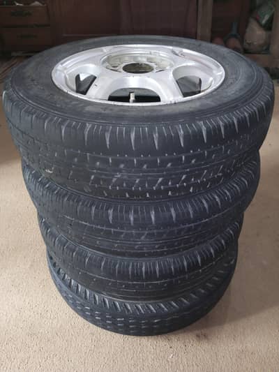 brand New tyres with alloy rims