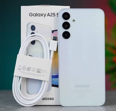 Samsung A25 White (8/256)