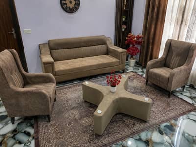 Corner sofa / sofa set  / 7 seater sofa set with Center Table