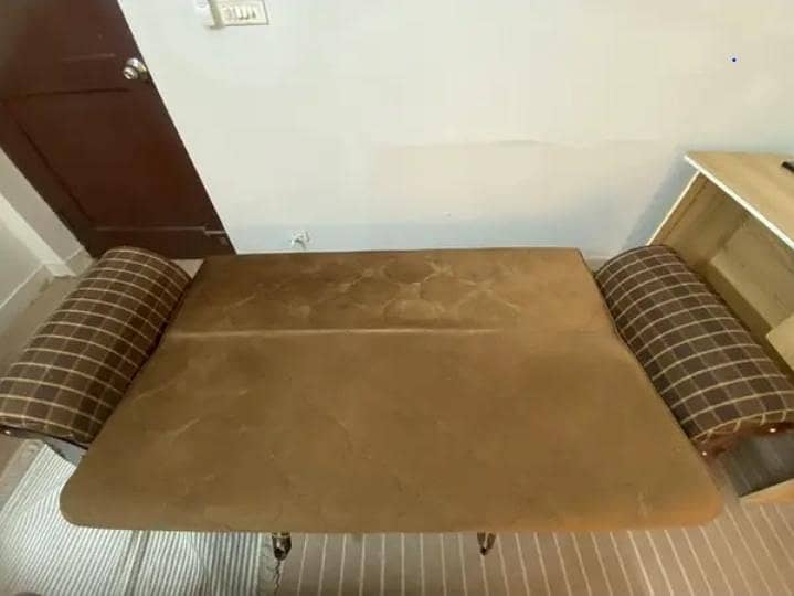 Sofa cumbed 1