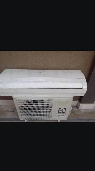 Electrolux DC inverter  1.5 ton goldfin model/0312/4645/208/