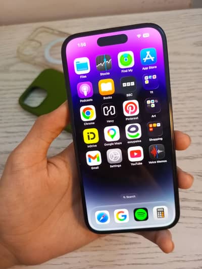 Apple iPhone 15