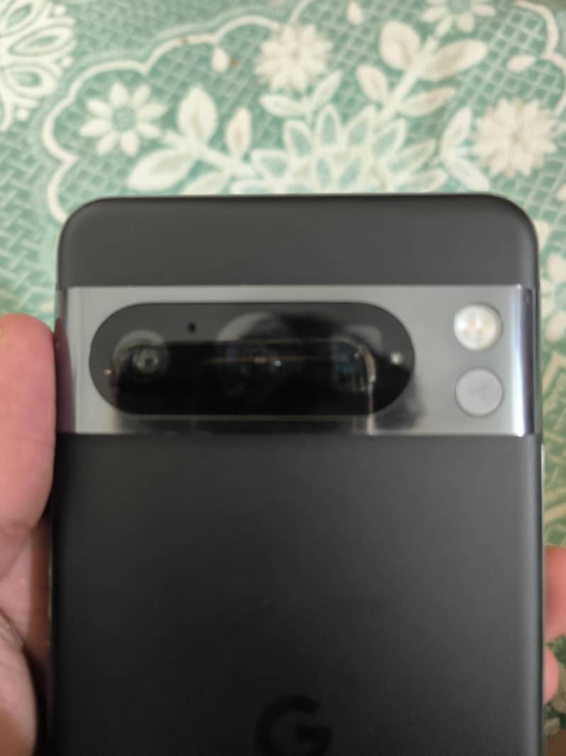Google Pixel 8 Pro 2