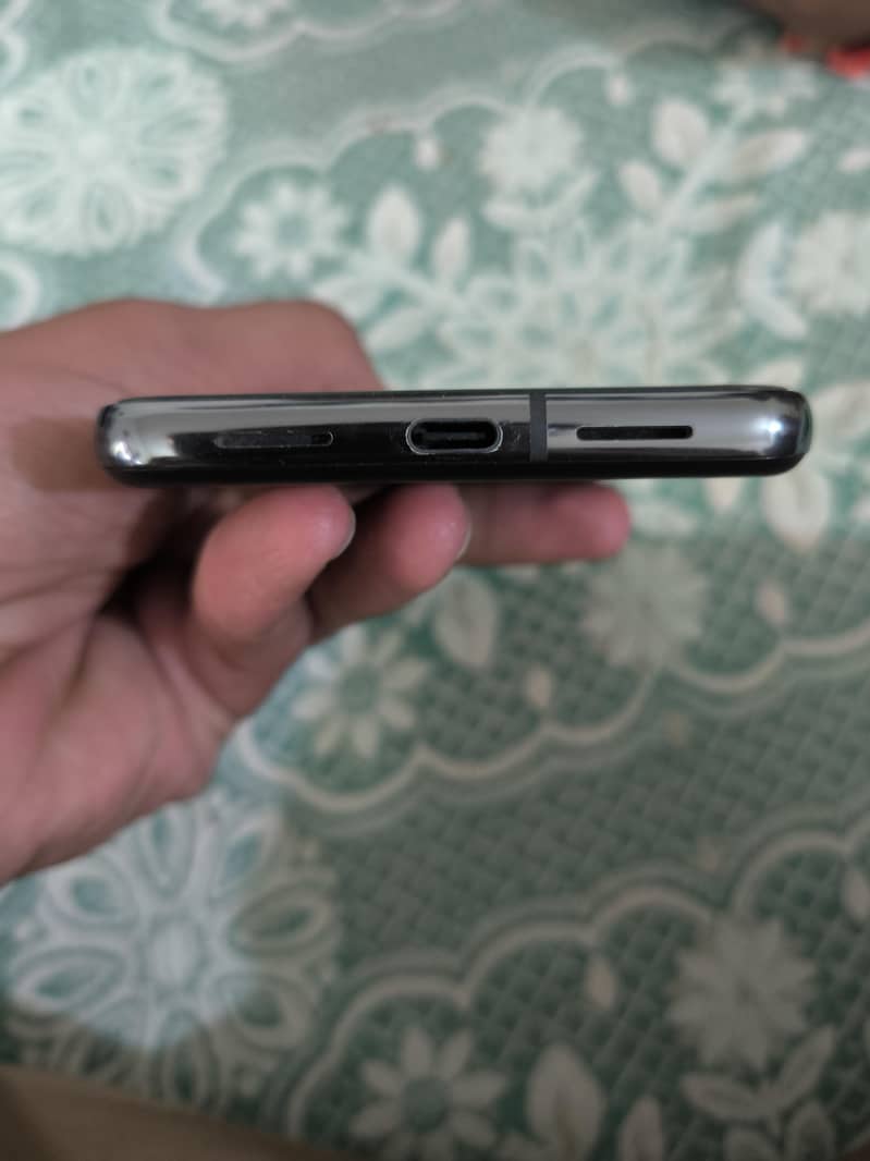 Google Pixel 8 Pro 3